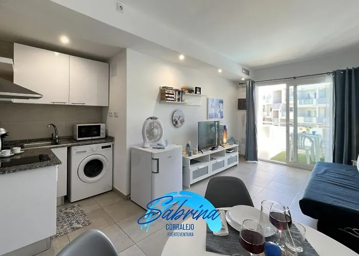 Sun Avenida Juan Carlos I דירה *